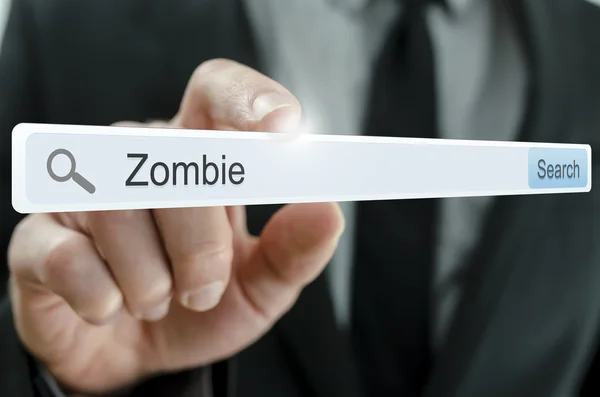 Arama çubuğuna yazılan sözcük zombi — Stok fotoğraf