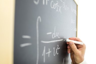 karmaşık matematiksel denklemi