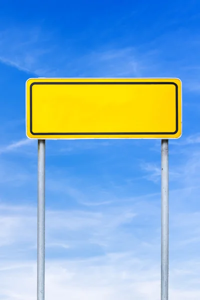 Blank yellow street sign — Stock Photo, Image