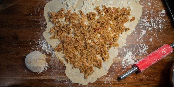 Vista Dall Alto Della Pasta Pasticcera Fatta Casa Laminata Ripiena — Foto Stock