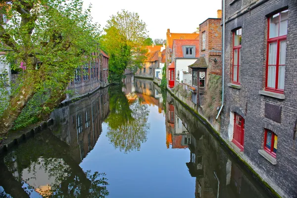 Colorful Canal di Bruges, Belgia — Stok Foto