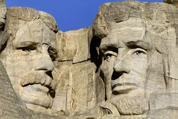 拉什莫尔山，罗斯福和林肯的详细信息 — 图库照片