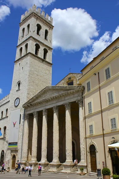 Minerva-templet, assisi, Italien — Stockfoto