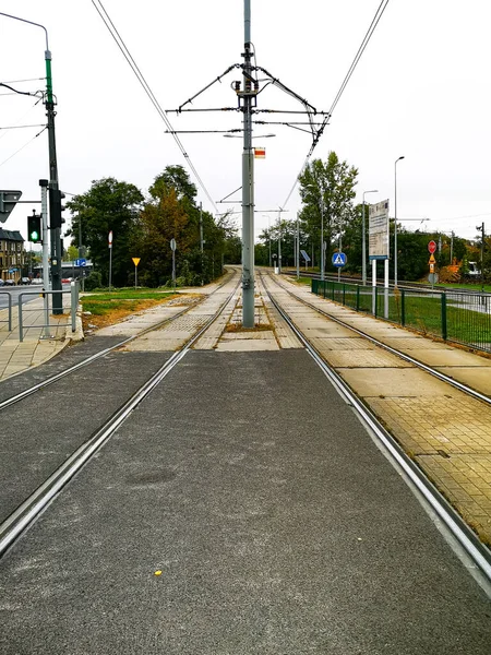 Poznan Polen Oktober 2020 Säule Der Straßenmitte Zwischen Straßenbahnschienen — Stockfoto