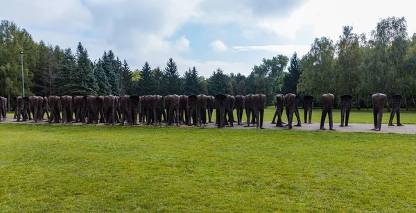 Poznan Polonia Octubre 2020 Complejo Esculturas Aire Libre Nierozpoznani Parque — Foto de Stock