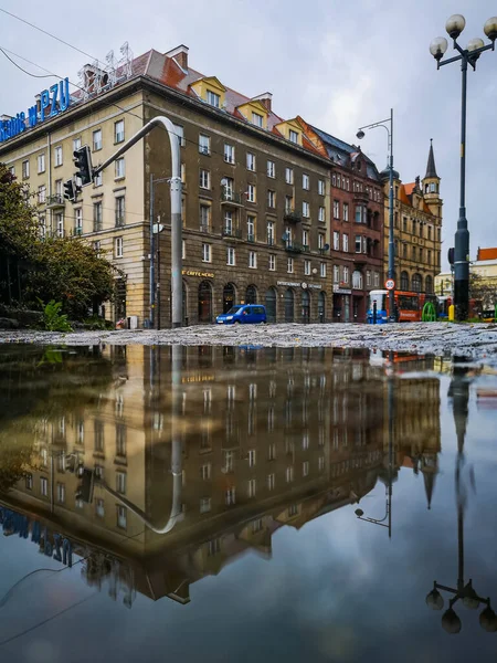 Wroclaw Poland April 2021 Facade Old Commercial Tenement House Reflected — 스톡 사진