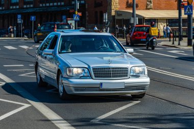 Wroclaw, Polonya - Mayıs 2021: Klasik Wroclaw Bölgesi 'nin eski eski vagonlarında gezinme