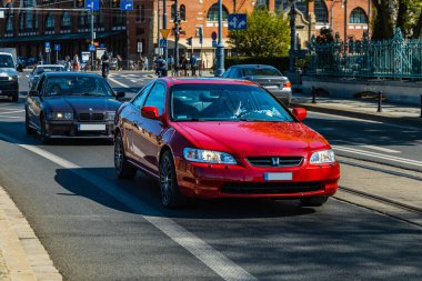 Wroclaw, Polonya - Mayıs 2021: Klasik Wroclaw Bölgesi 'nin eski eski vagonlarında gezinme