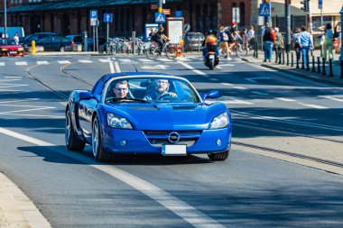Wroclaw, Polonya - Mayıs 2021: Klasik Wroclaw Bölgesi 'nin eski eski vagonlarında gezinme