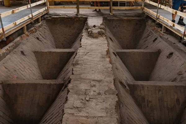 Eski kazan dairesinin yapıları ve içerisi 