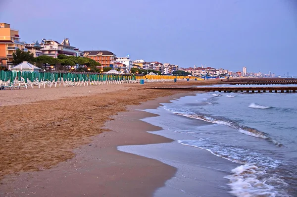 Lido di Jesolo, Adriai-tenger, Olaszország — Stock Fotó