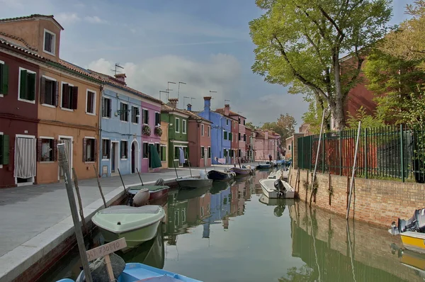 Isla colorida Burano, cerca de Venecia, Italia —  Fotos de Stock