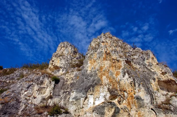 O mosteiro de rocha "St Dimitrii de Basarbovo " — Fotografia de Stock