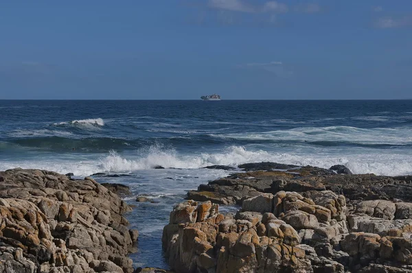 Wybrzeżu Oceanu Atlantyckiego w cape town — Zdjęcie stockowe