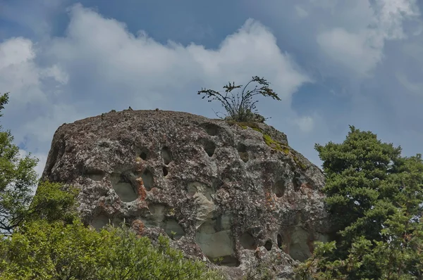 Rocha sedimentar interessante no Castelo dos Gigantes Reserva Natural de KwaZulu-Natal — Fotografia de Stock
