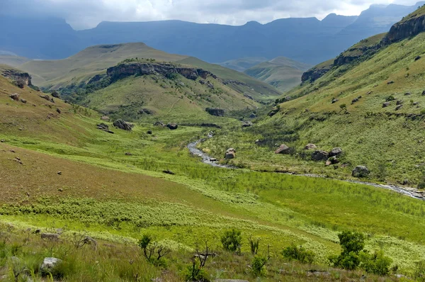 The Bushmans River in Giants Castle KwaZulu-Natal nature reserve — Stock Photo, Image