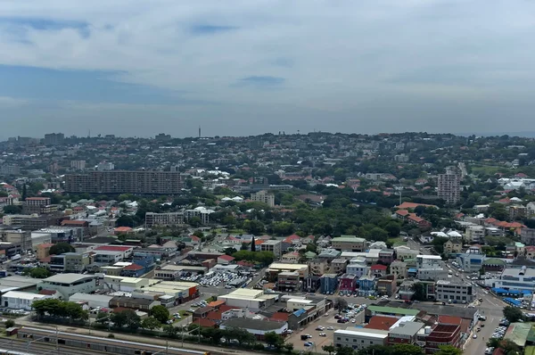 Acima vista para a cidade de Durban a partir do estádio Moses Mabhida — Fotografia de Stock
