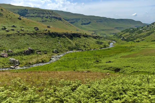 The Bushmans River valley in Giants Castle KwaZulu-Natal nature reserve — Stock Photo, Image