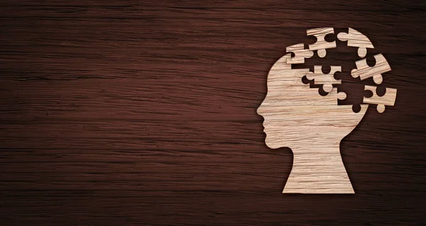 Symbol Duševního Zdraví Lidská Hlava Silueta Puzzle Vystřižené Dřevěného Pozadí — Stock fotografie