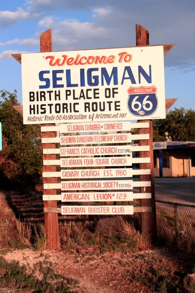 Seligman Stadt-Route 66-arizona Stockfoto