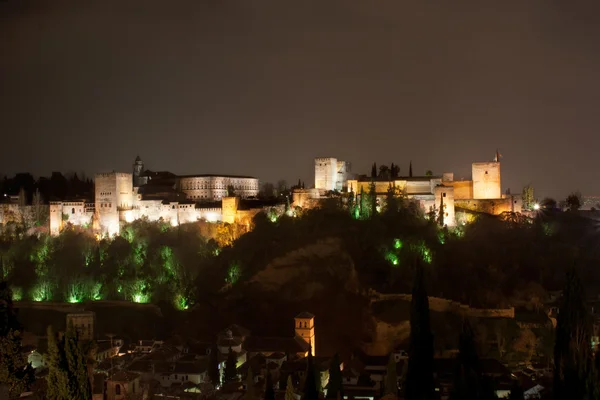 La Alhambra de noche —  Fotos de Stock