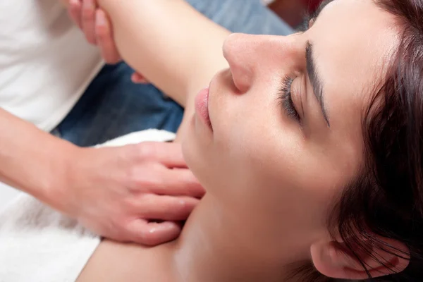 Massage in the shoulder — Stock Photo, Image