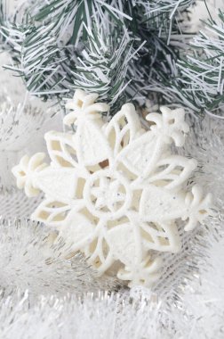 Yılbaşı ağacı süsleri yıldız