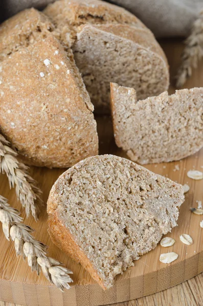 Pane con fiocchi d'avena da vicino — Foto Stock