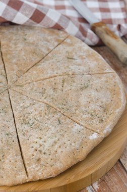 Çavdar ekmeği ile dereotu, seçici odak