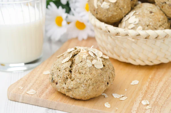 Bread rolls wholemeal with oat flakes, horizontal — Stock Photo, Image