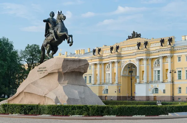 Kilátás nyílik Saint Petersburg a bronz lovas szobra Stock Fotó