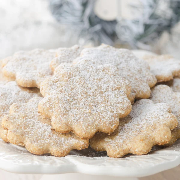 Jul pepparkakor, beströs med strösocker — Stockfoto