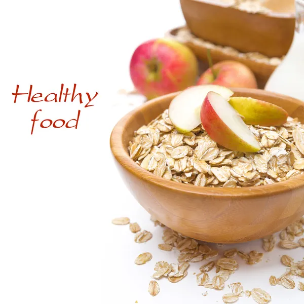 健康早餐-与苹果在一碗麦片 — 图库照片
