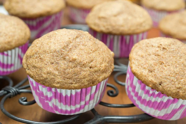 tam tahıllı un yakın çekim muffins