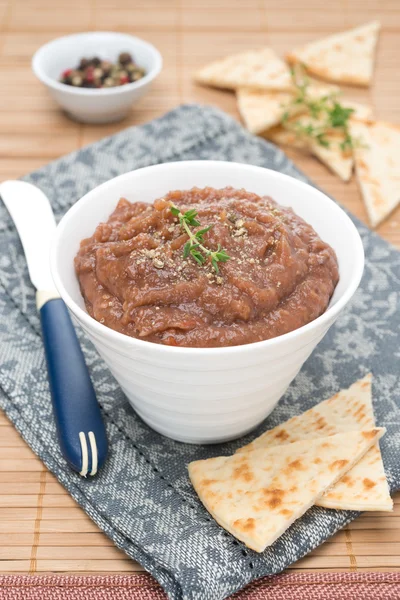 Paté vegetal de berenjena y tomate —  Fotos de Stock