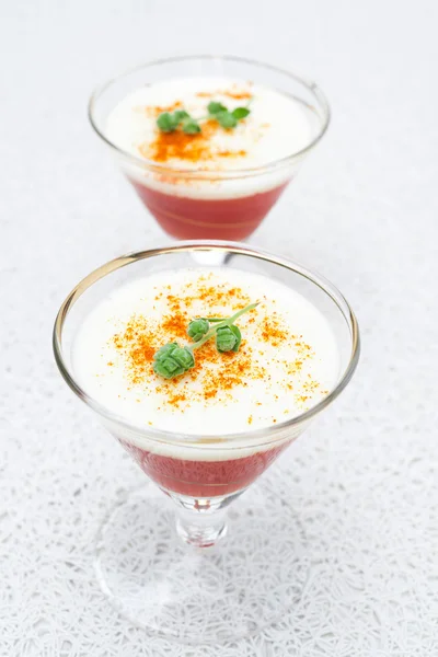 Bilayer tomato panna cotta with smoked pepper and yogurt — Stock Photo, Image