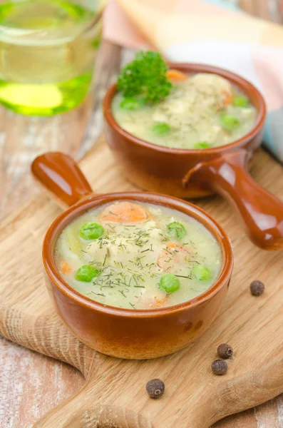 Stew with chicken in a creamy sauce — Stock Photo, Image
