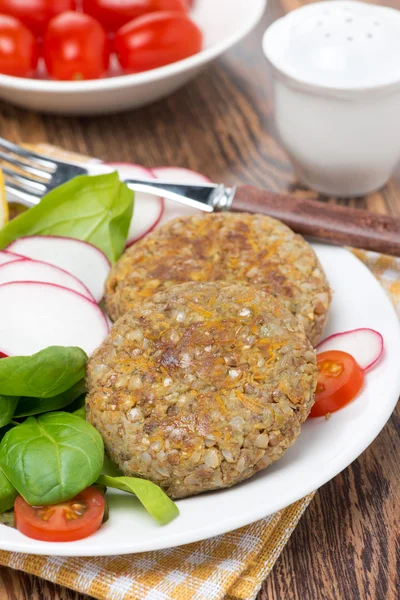 Vegetarian burgers made from lentils and buckwheat, close-up — Stock Photo, Image