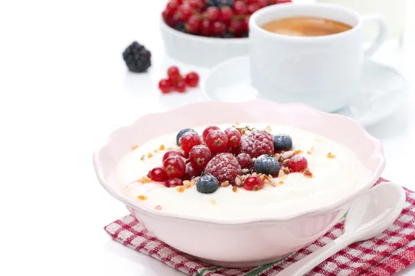 Semolina porridge with fresh berries, nuts and coffee, isolated — Stock Photo, Image