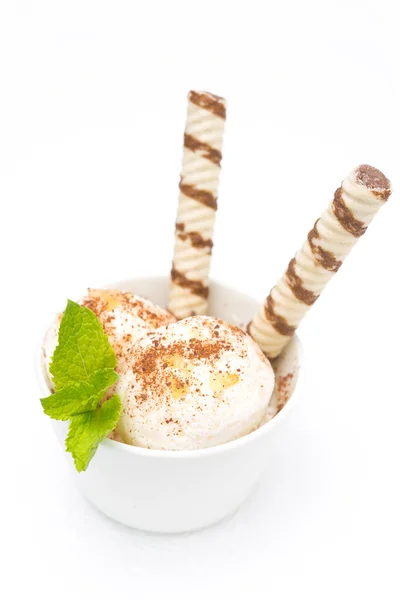 Ice cream with ginger and chocolate, decorated with waffles — Stock Photo, Image