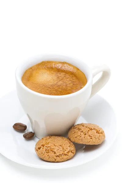 Espresso ve izole bisküvi, — Stok fotoğraf
