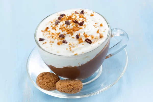 Chocolate dessert with cream and amaretti in cup — Stock Photo, Image