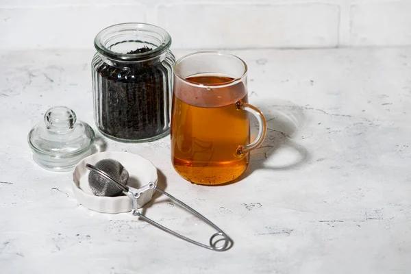 Чорний Чай Скляній Чашці Інгредієнти Пивоваріння Вид Зверху Крупним Планом — стокове фото