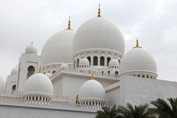 Sheikh zayed moskee in abu-dhabi, Verenigde Arabische Emiraten — Stockfoto