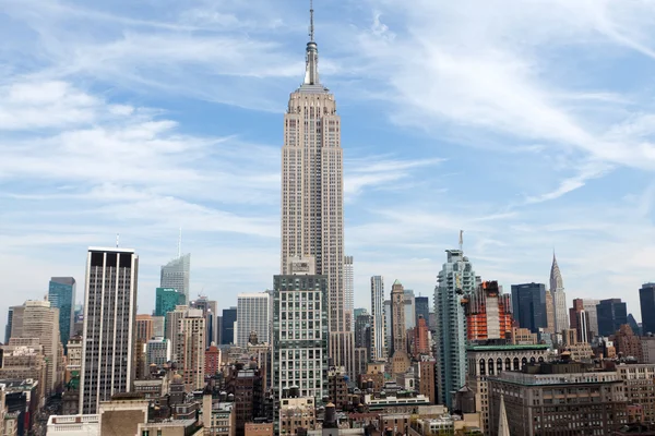 Rijk staat gebouw in new york — Stockfoto