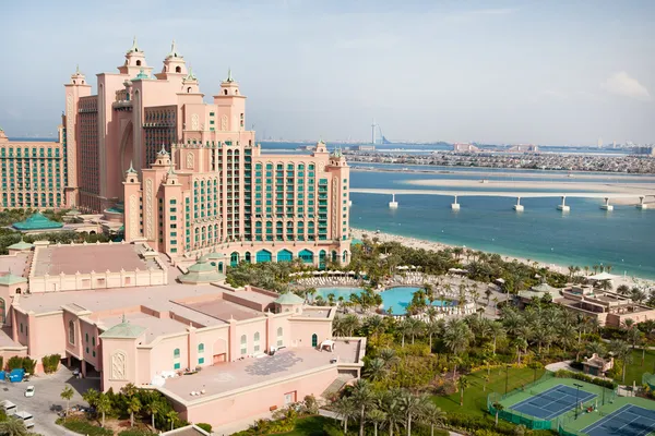ドバイ, アラブ首長国連邦.上からアトランティス ホテル — ストック写真