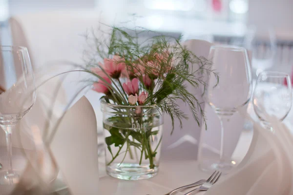 Table setting for wedding — Stock Photo, Image