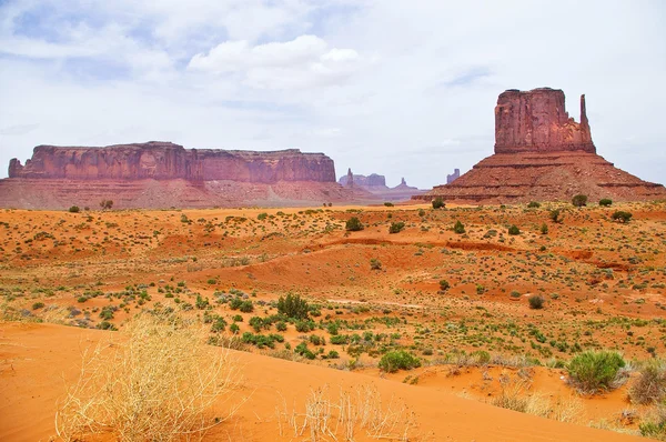 El paisaje único de Monument Valley, Utah, EE.UU. — Foto de Stock