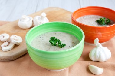 taze kremalı mantar çorbası