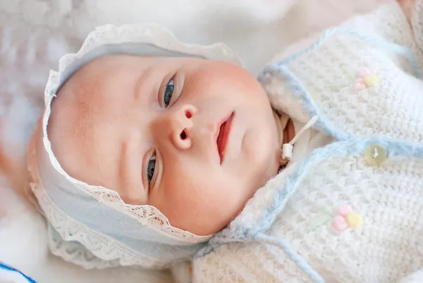 Niño recién nacido de solo unas horas de edad — Foto de Stock